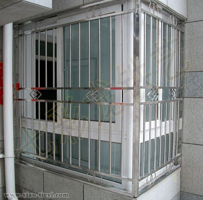 嵌入式拐角不銹鋼護(hù)窗
