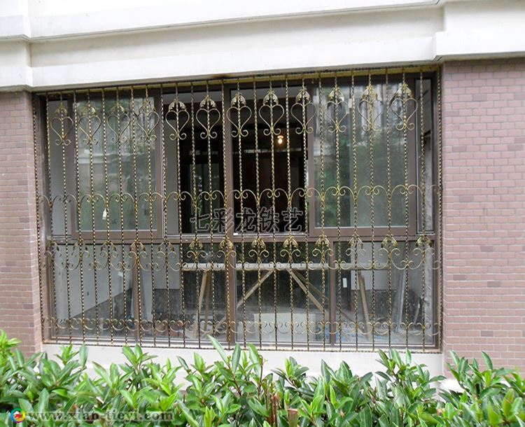朱雀大街鐵藝護窗