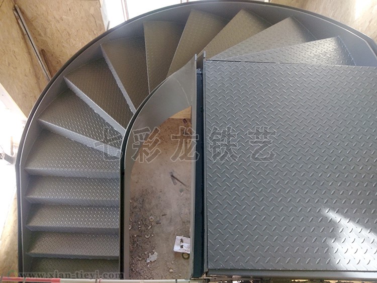 玻璃扶手雙層鋼板板式旋轉(zhuǎn)樓梯_3