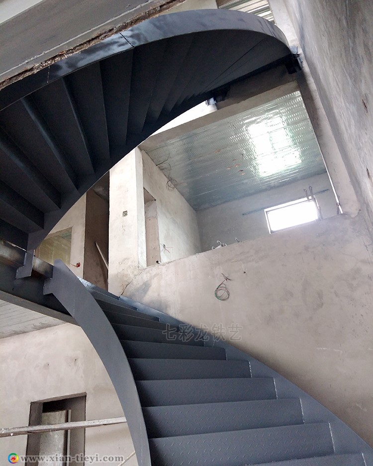 楊圪塔村自建房鋼結構板式樓梯_4