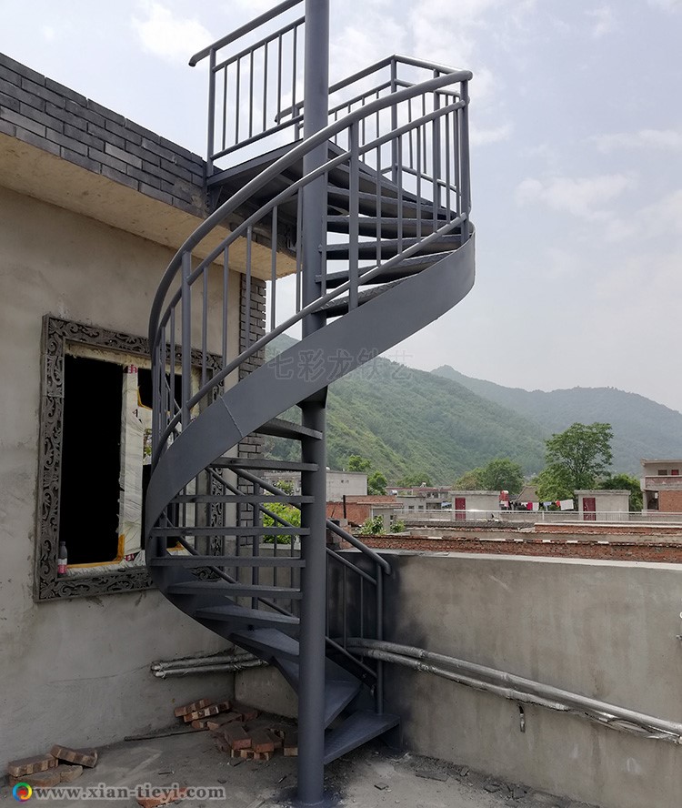 灃峪口鋼構(gòu)中柱旋梯