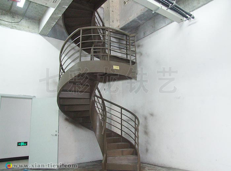 寶雞市箱型梁鋼結(jié)構(gòu)螺旋樓梯