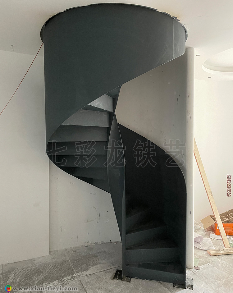 龍湖新壹城鋼構(gòu)旋轉(zhuǎn)樓梯_1