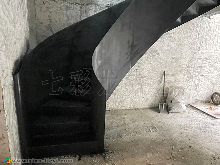 咸陽市鋼結(jié)構(gòu)弧形樓梯_2